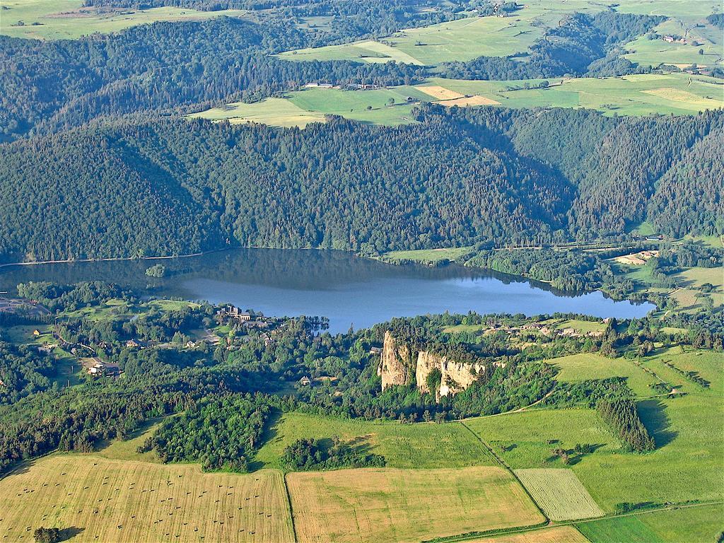 Les Chenets Villa Chambon-sur-Lac Eksteriør bilde